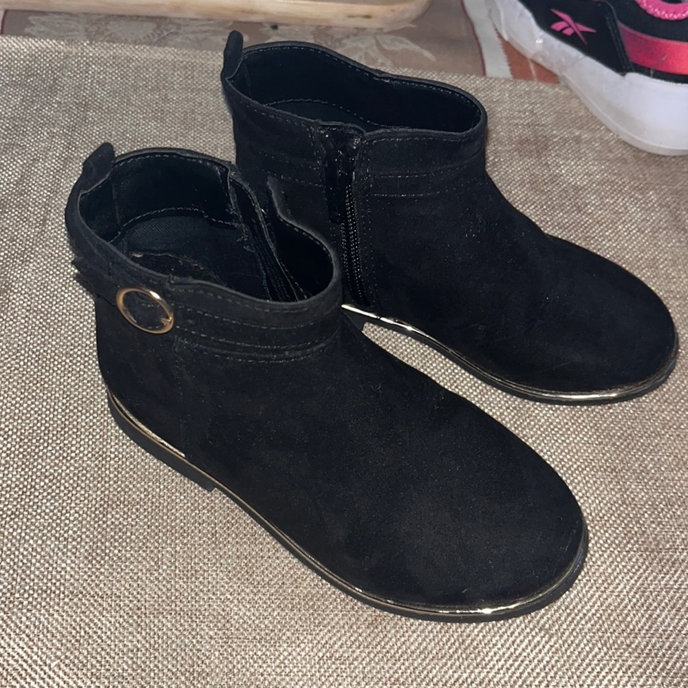 Black ankle boots
